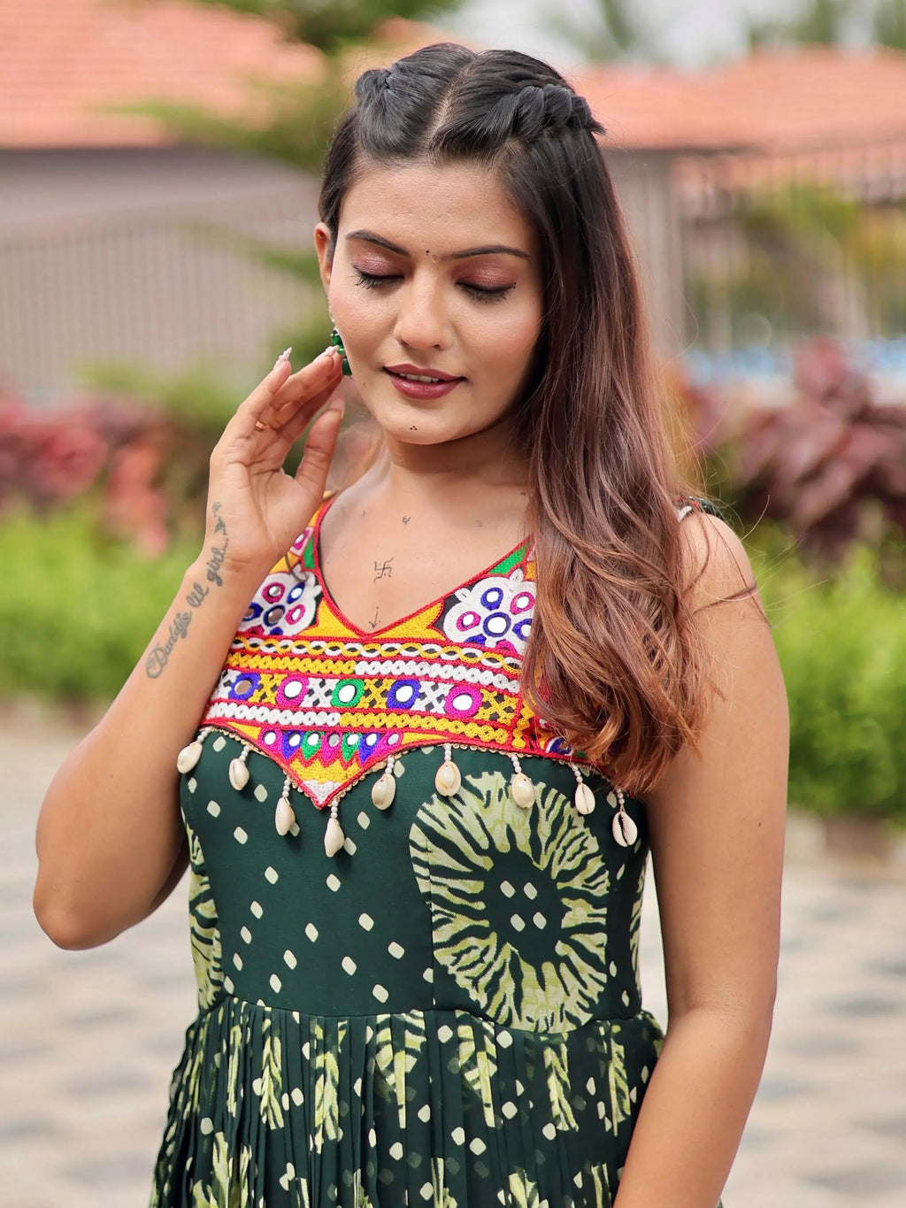 Glamorous Green Georgette Floral Printed Navratri Wear Gown