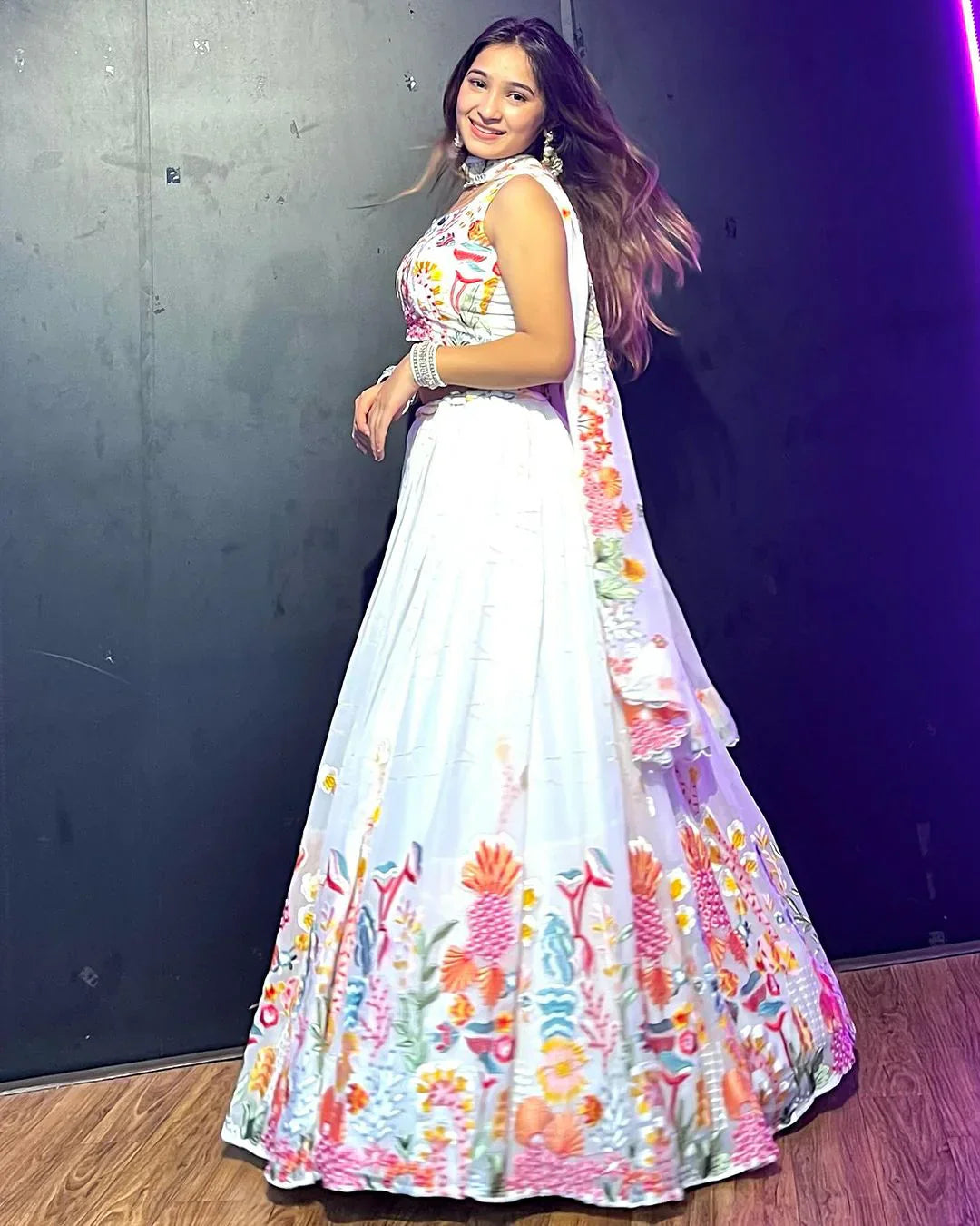 Exquisite White Floral Sequins Embroidered Lehenga Choli Set - Ethnicwish