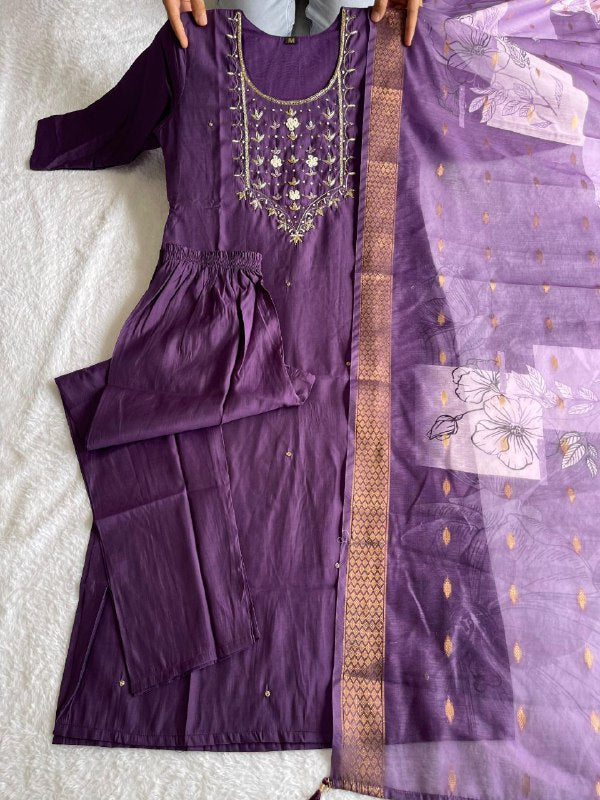Posh Light Purple Roman Silk Handworked Kurta Pant Dupatta Set - Ethnicwish