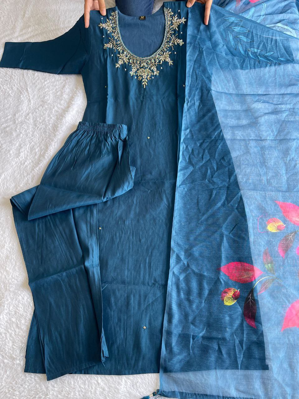 Divine Morpich Roman Silk Handworked Kurta Pant Dupatta Set - Ethnicwish
