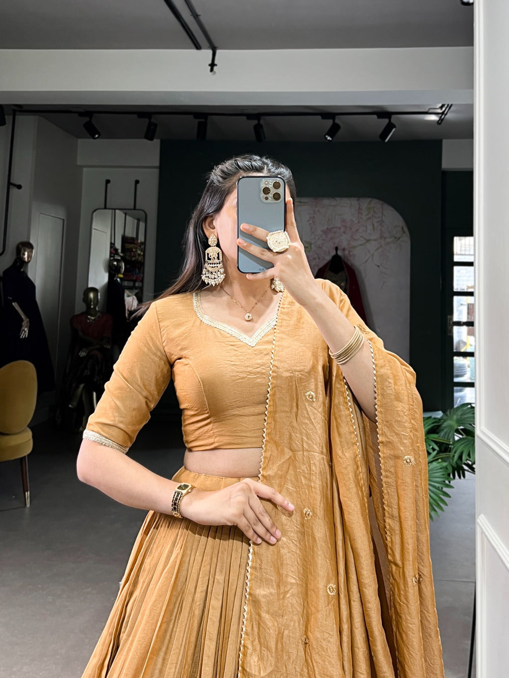 Resplendent Pure Chanderi Silk Zari Weaving Worked Lehenga Choli - ETHNICDEAL