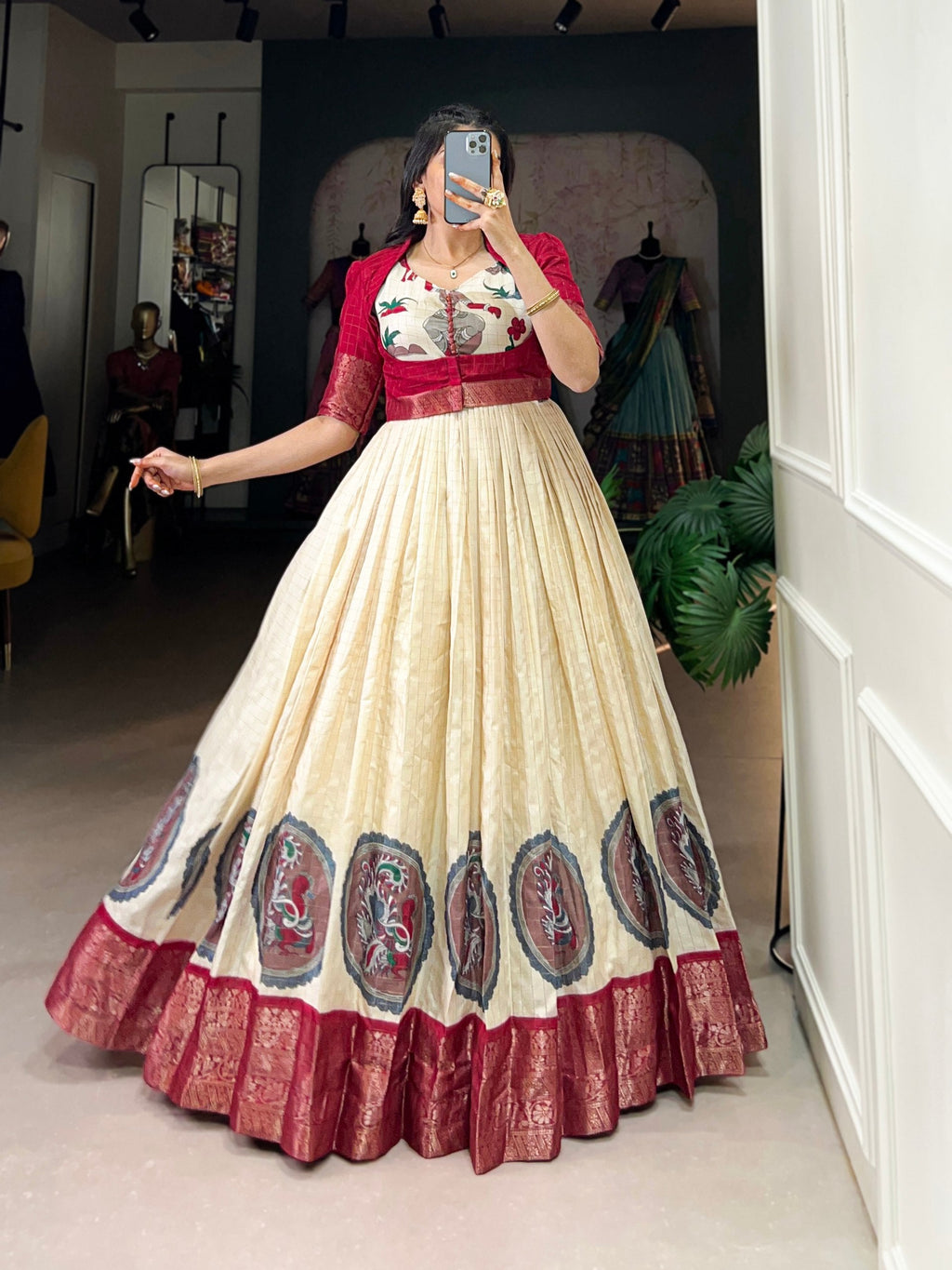 Radiant Dola Silk Kalamkari Printed Gown With Koti - ETHNICDEAL