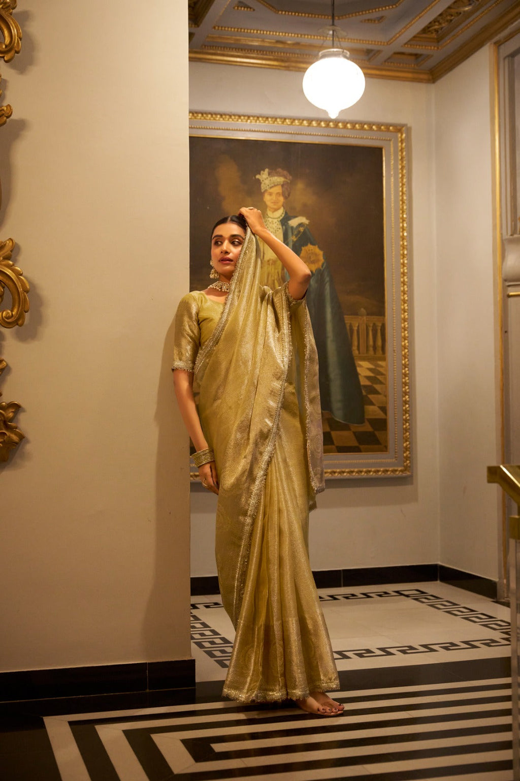 Elegant Tissue Shimmer Saree With Zari Weaving Work - ETHNICDEAL