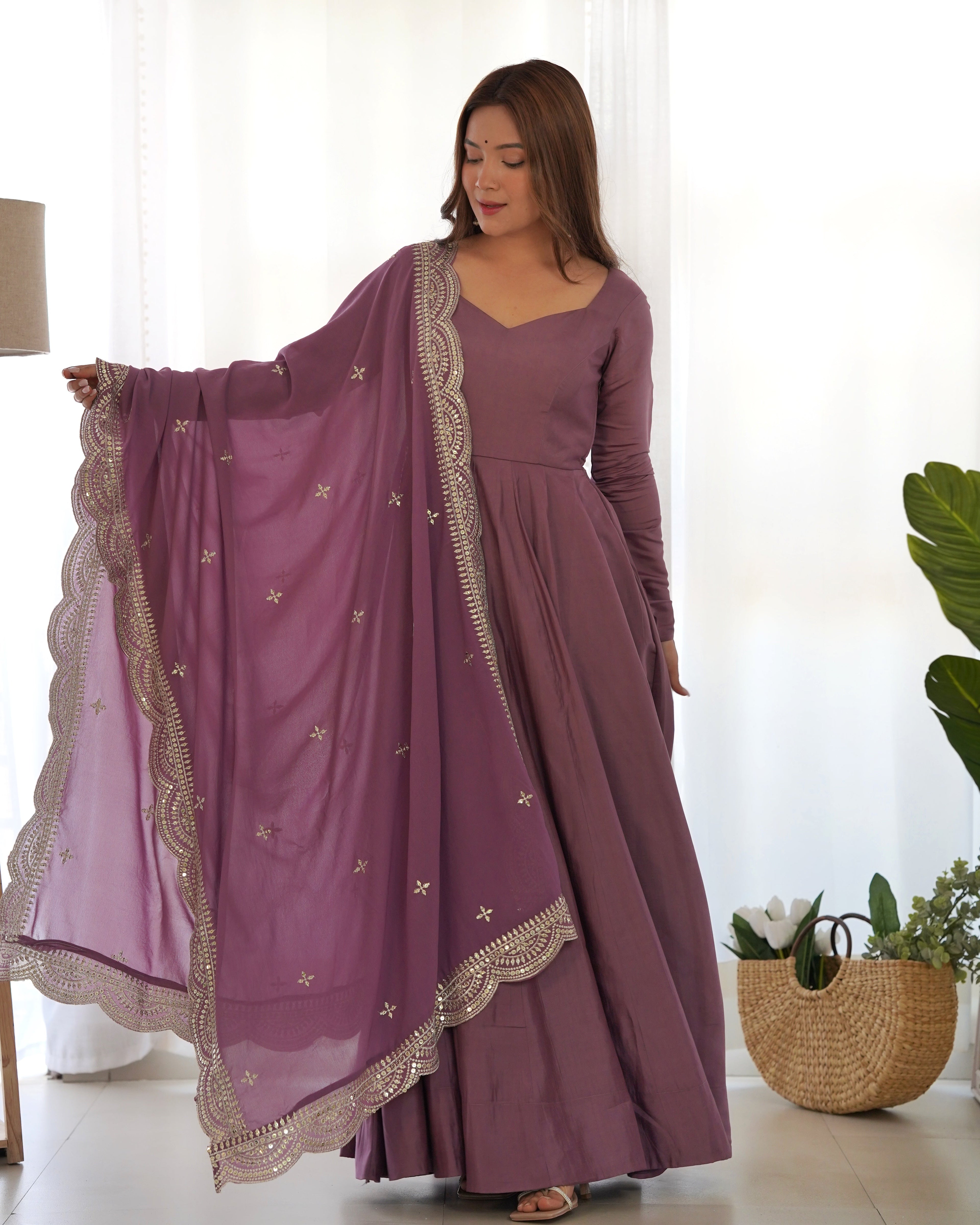 Exquisite Pure Romansilk Chanderi Designer Anarkali Pant Suit - Ethnicwish