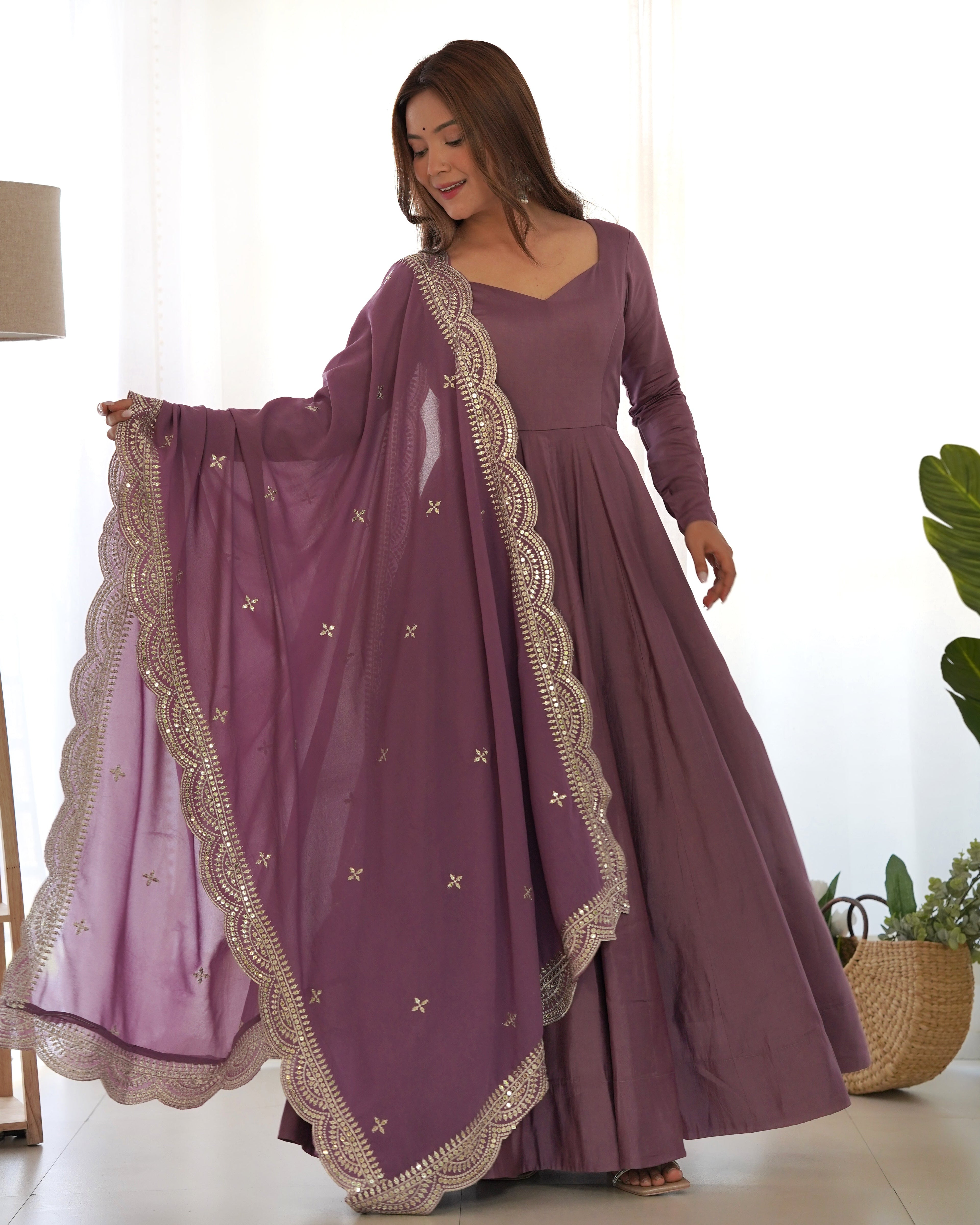 Exquisite Pure Romansilk Chanderi Designer Anarkali Pant Suit - Ethnicwish