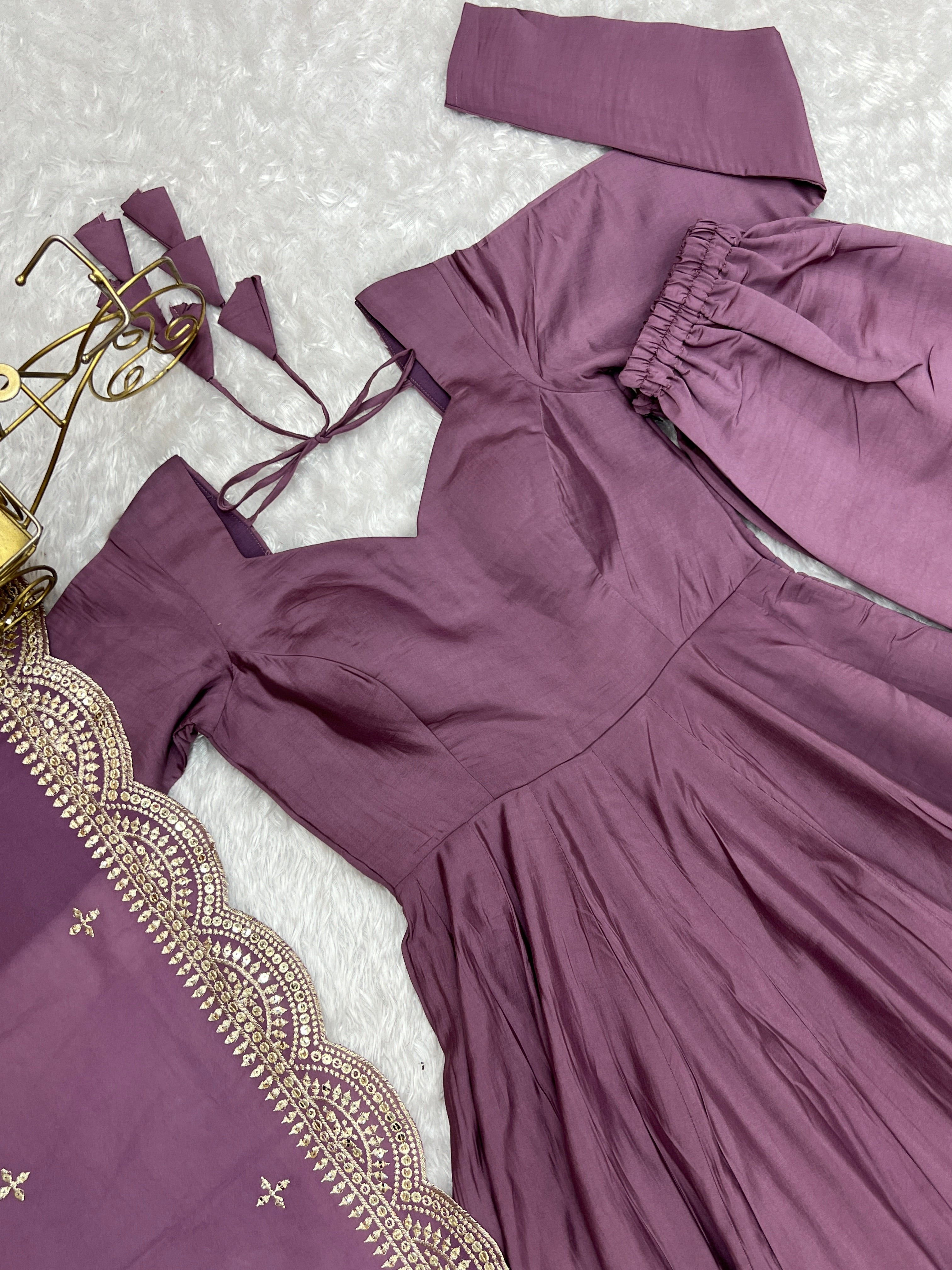 Exquisite Pure Romansilk Chanderi Designer Anarkali Pant Suit - Ethnicwish