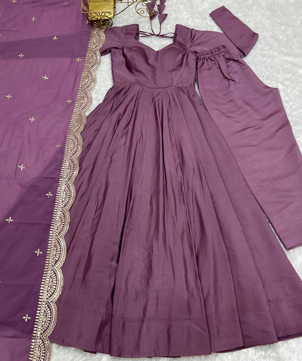 Exquisite Pure Romansilk Chanderi Designer Anarkali Pant Suit - Ethnicwish