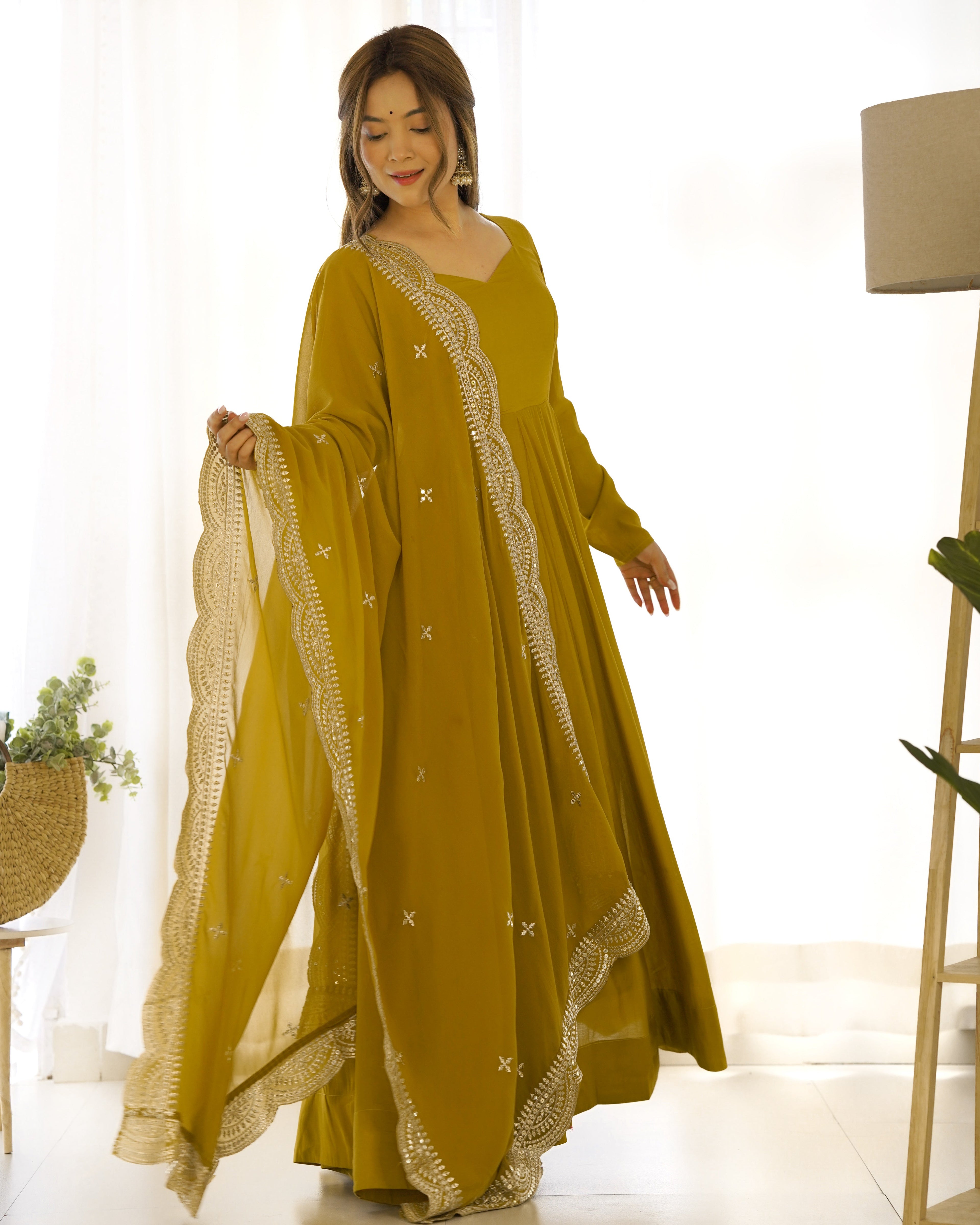 Exquisite Pure Romansilk Chanderi Designer Anarkali Pant Suit - Ethnicwish