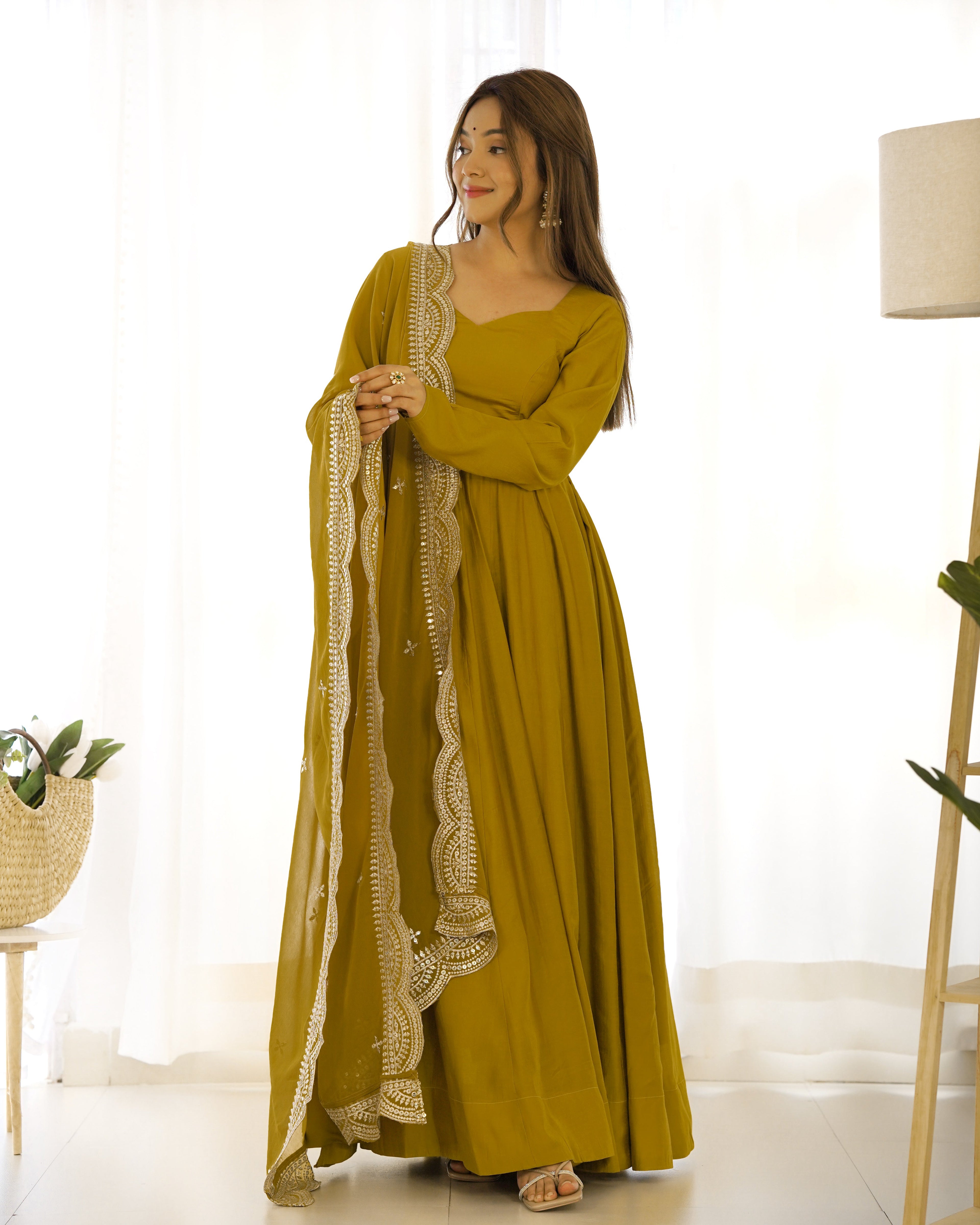 Exquisite Pure Romansilk Chanderi Designer Anarkali Pant Suit - Ethnicwish