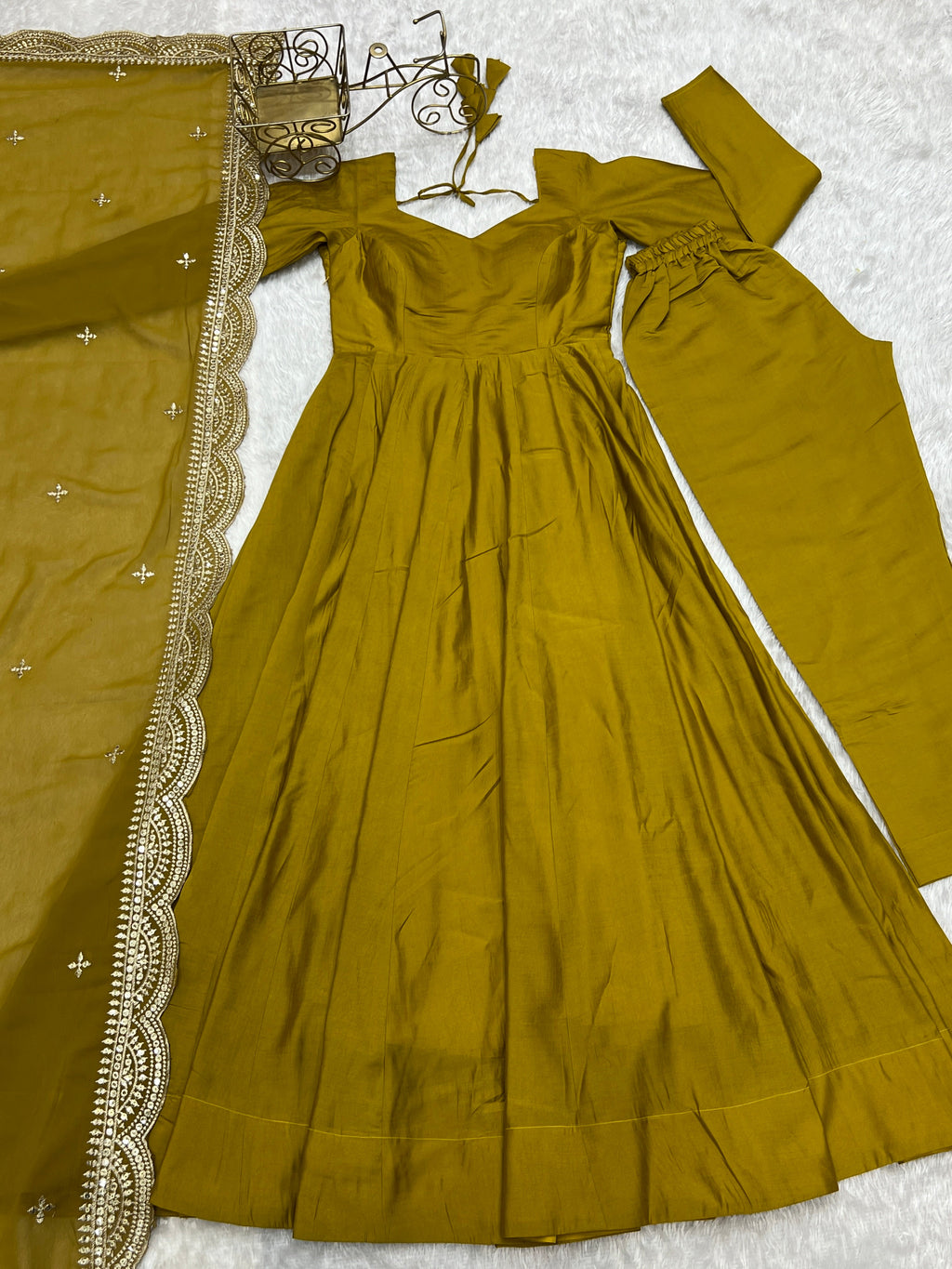 Exquisite Pure Romansilk Chanderi Designer Anarkali Pant Suit - Ethnicwish