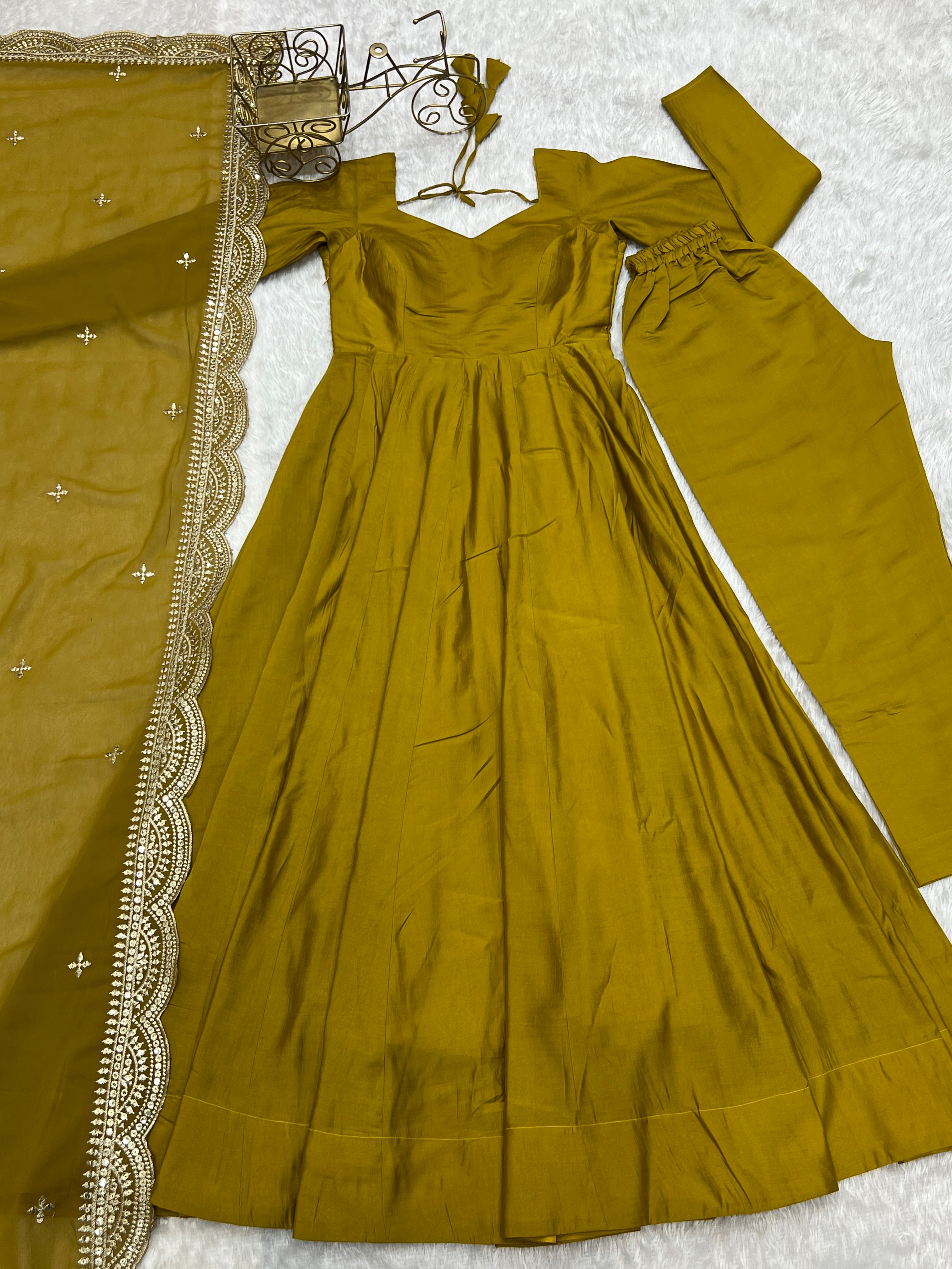 Exquisite Pure Romansilk Chanderi Designer Anarkali Pant Suit - Ethnicwish