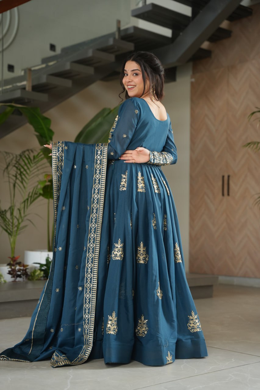 Chinnon Sequins & Beads Embroidered Gown Set With Dupatta - ETHNICDEAL