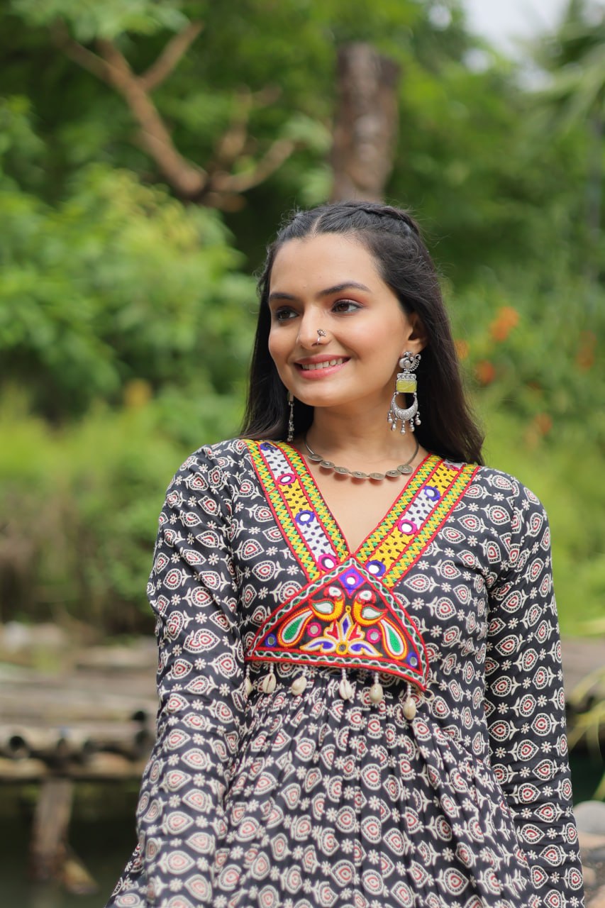 Ravishing Black Cotton Kutchi Gamthi Worked Navratri Gown - Ethnicwish