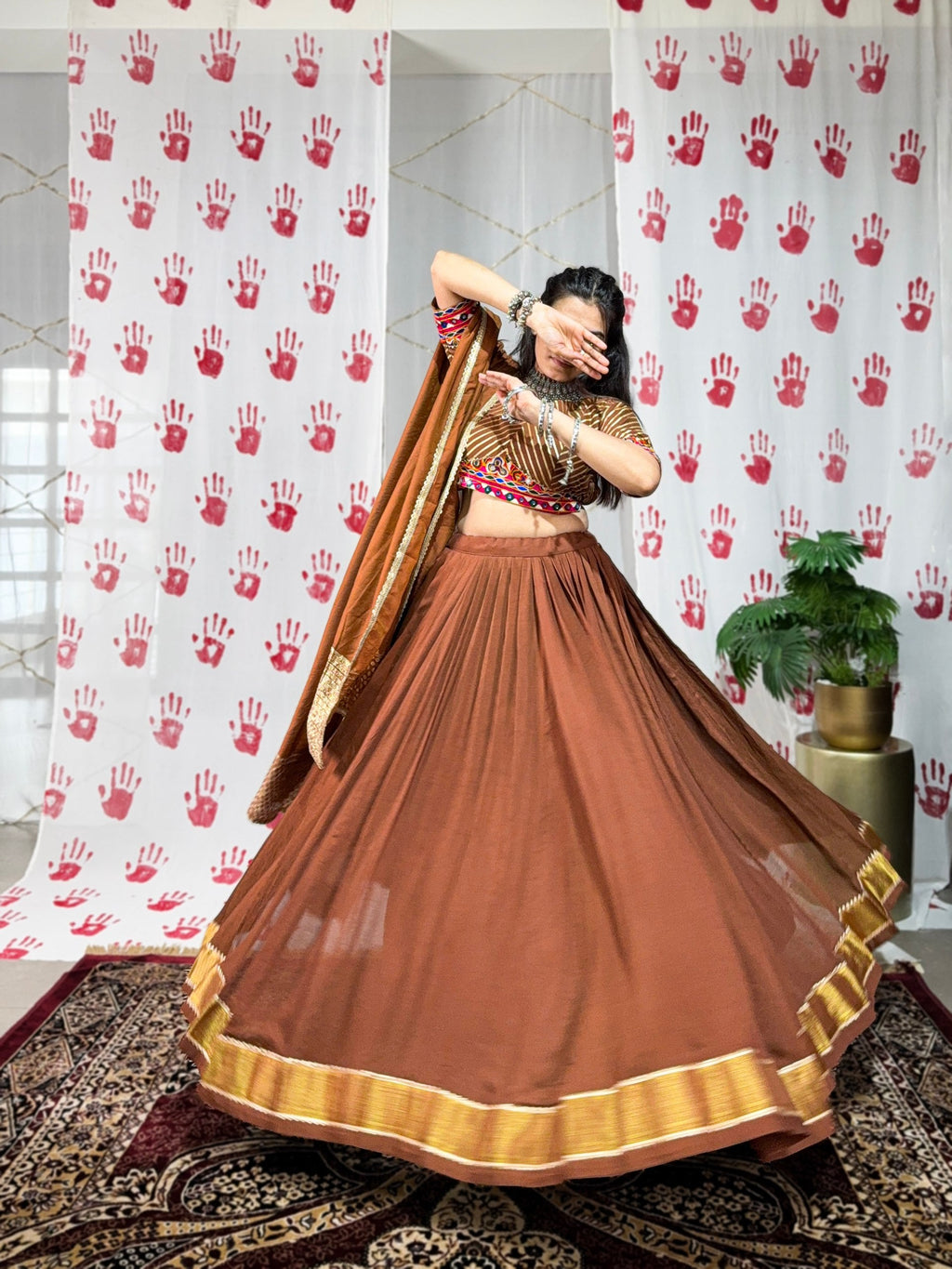 Graceful Pure Chanderi Zari Weaving Worked Lehenga Choli - ETHNICDEAL
