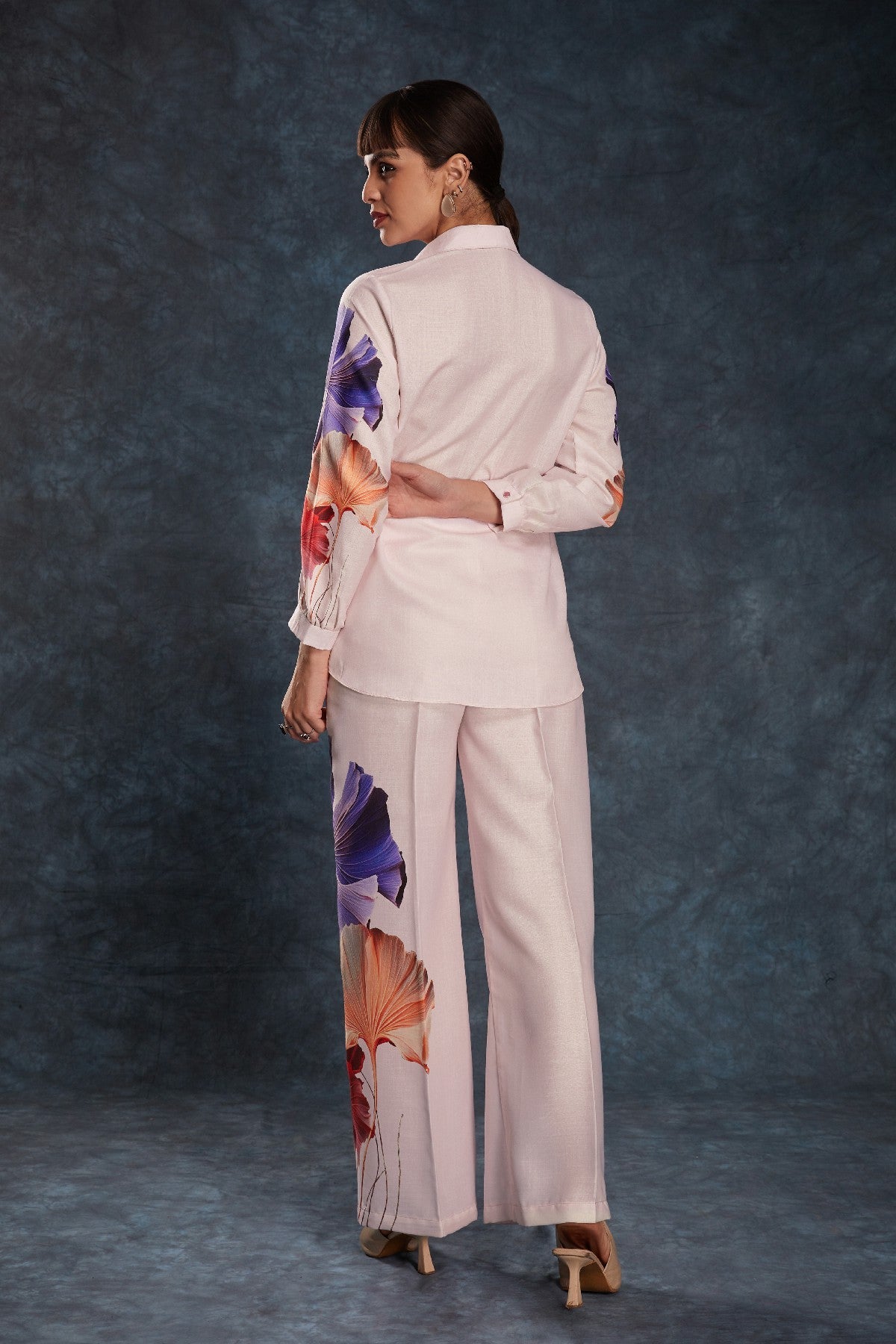 Light Pink Printed Linen Co-Ord Set – Subtle Elegance for Everyday Glam - ETHNICDEAL