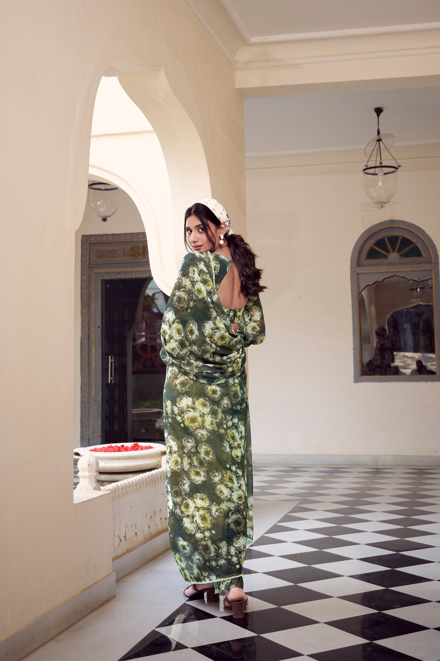 Elegant Floral Printed Saree with Pearl Lace Border - ETHNICDEAL